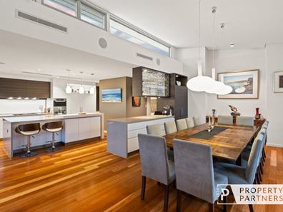 27 Lewin Way, Scarborough WA 6019