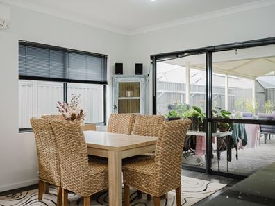 118 Nancarrow Way, Ravenswood WA 6208