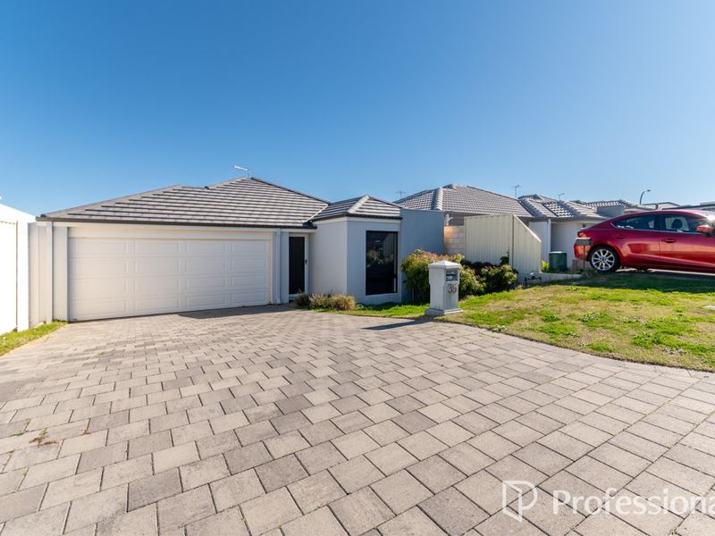 35 Verdello Way, Pearsall WA 6065