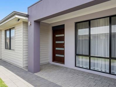 2 Carcoo Court, Beckenham WA 6107