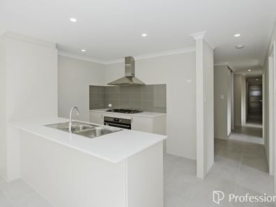 25 Wobbegong Grange, Two Rocks WA 6037