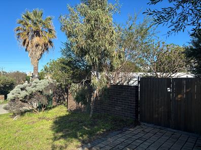 1a Hovea Avenue, Sorrento WA 6020