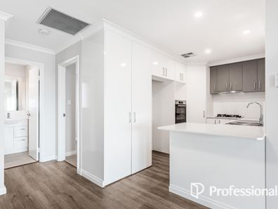 4/20 May Street, Scarborough WA 6019