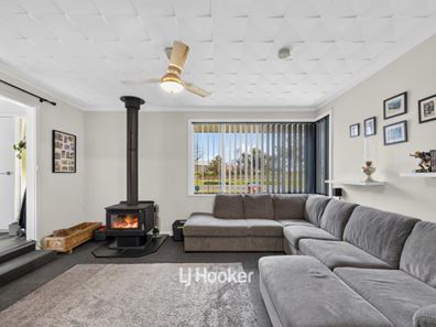 1 Beverley Place, Glen Iris WA 6230