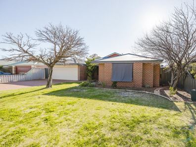 7 Nandat Road, Forrestfield WA 6058