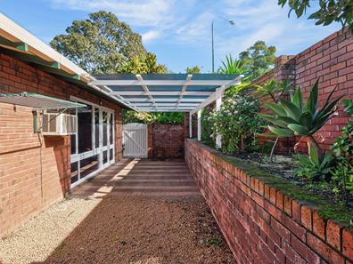 3/30 Axford Street, Como WA 6152