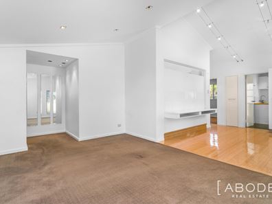1/31 Waterloo Street, Joondanna WA 6060