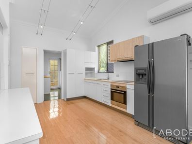 1/31 Waterloo Street, Joondanna WA 6060