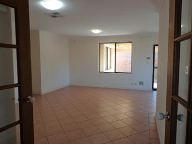 7 Douglas Avenue, Yokine WA 6060