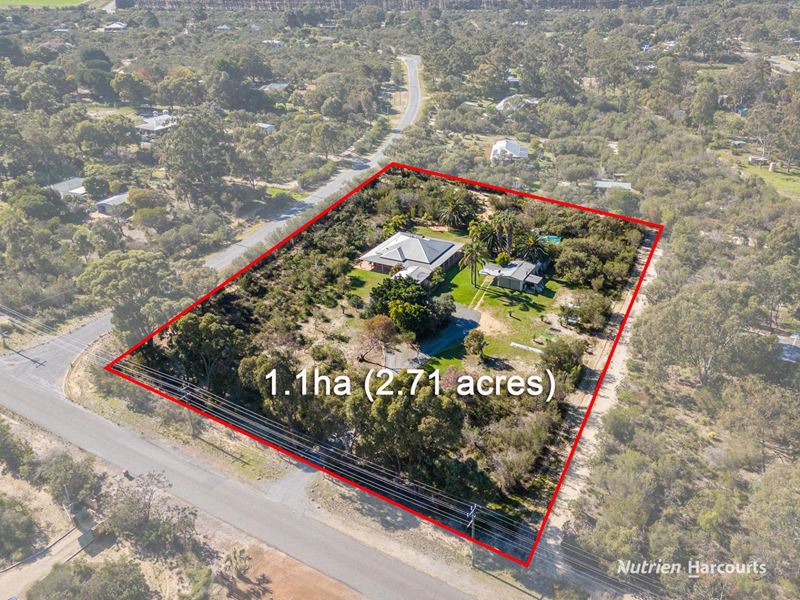 74 Birdwood Drive, Woodridge WA 6041