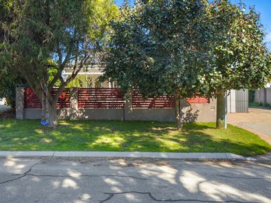 1/8 Moldavia Street, Tuart Hill WA 6060