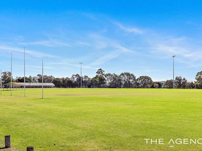91 Folland Parade, Atwell WA 6164