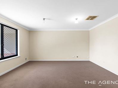 91 Folland Parade, Atwell WA 6164