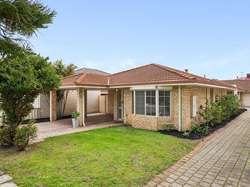 1/13 Queen Street, Bentley WA 6102