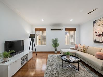1/13 Queen Street, Bentley WA 6102