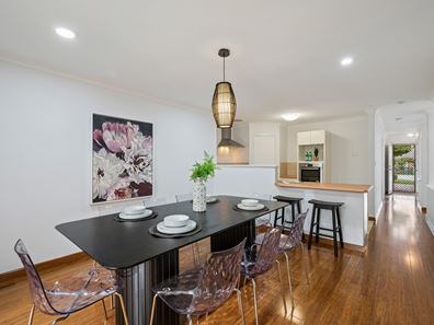 1/13 Queen Street, Bentley WA 6102