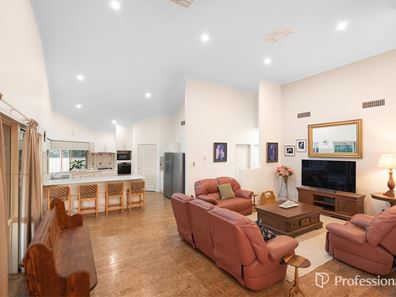73 Bellimos Drive, Wandina WA 6530