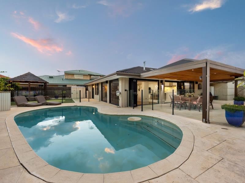12 Aspendale Place, Hillarys WA 6025