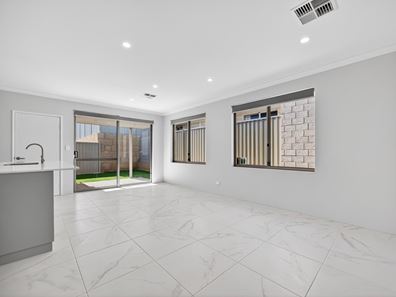 15 Ruby Rise, Alkimos WA 6038