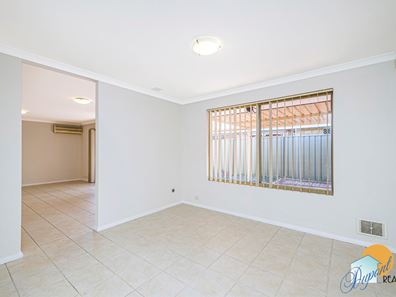 21 Apricot Street, Forrestfield WA 6058