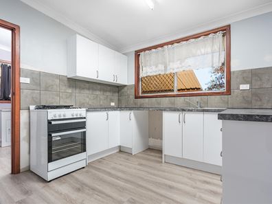 6 Duke Street, Wonthella WA 6530