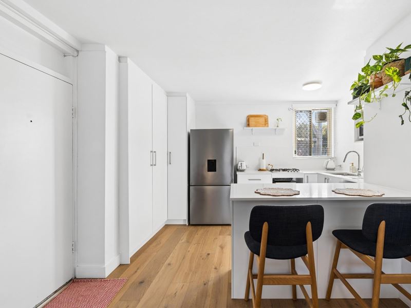 1/53 Leonard Street, Victoria Park WA 6100