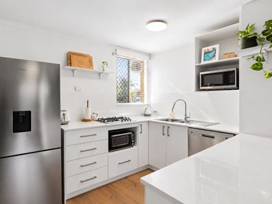 1/53 Leonard Street, Victoria Park WA 6100
