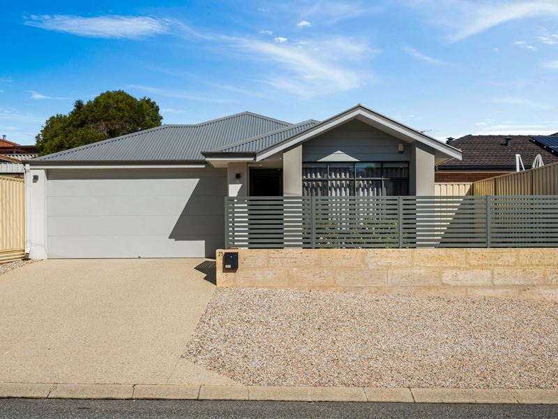 25 Oakover Way, Heathridge WA 6027
