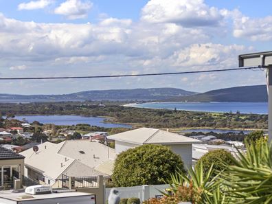 3 Robert Street, Mount Clarence WA 6330