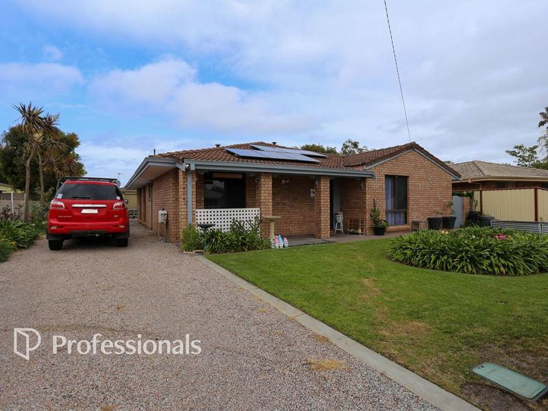 7 Munji Close, Castletown WA 6450