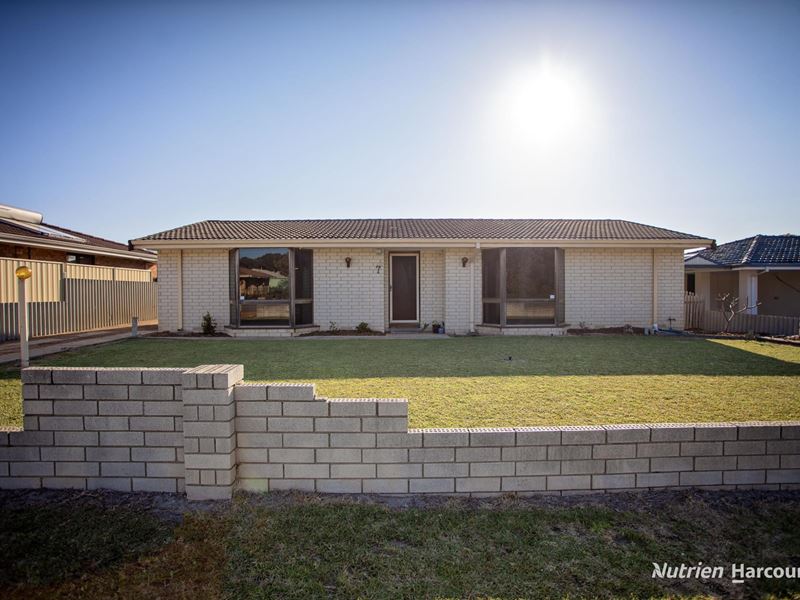 7 Milner Street, Sinclair WA 6450
