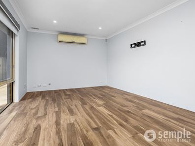 4 Willshire Way, Yangebup WA 6164
