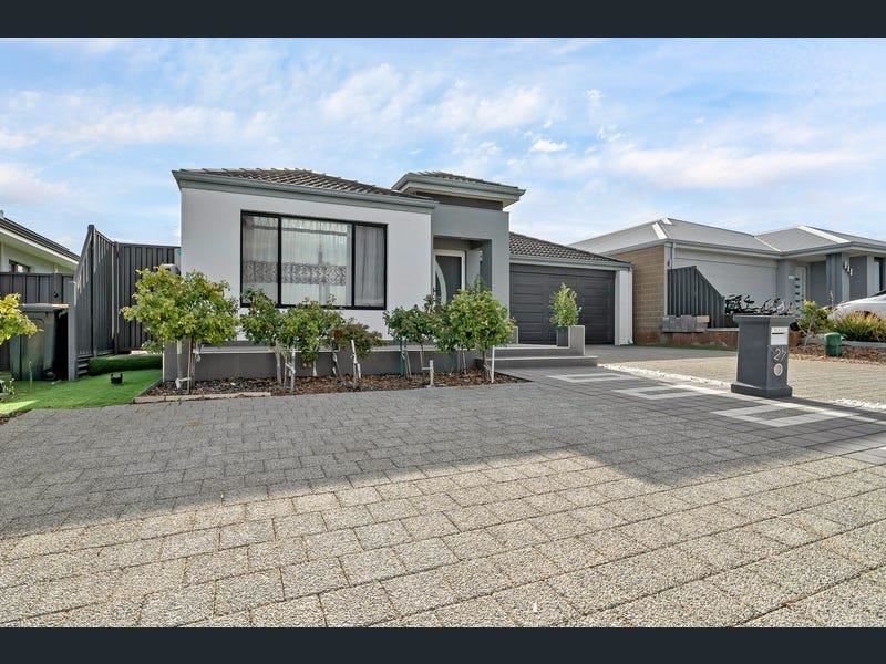 27 Betterton Rd, Caversham WA 6055