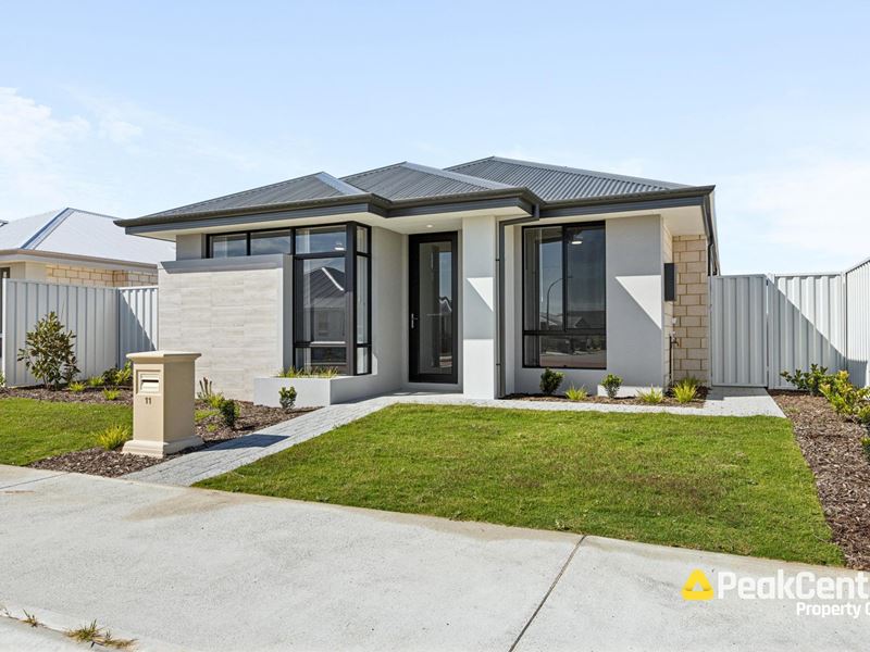 11 Sunny Drive, Singleton WA 6175