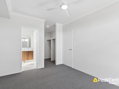 11 Sunny Drive, Singleton WA 6175