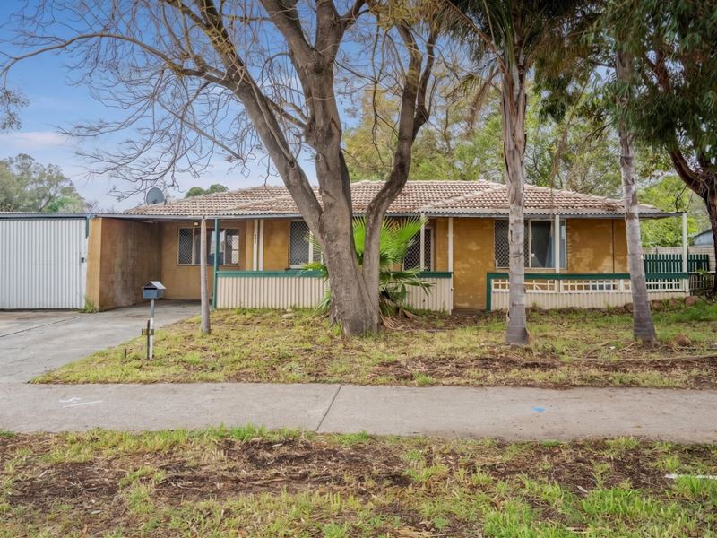 93 Eighth Road, Armadale WA 6112
