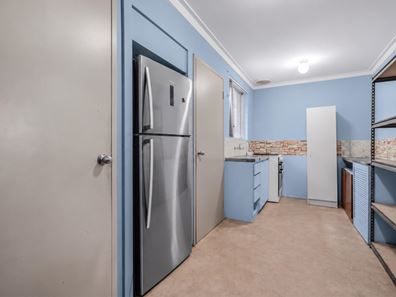 93 Eighth Road, Armadale WA 6112