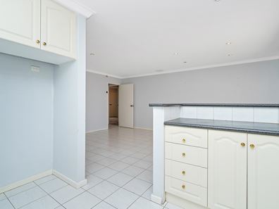 10A Briggs Court, Beaconsfield WA 6162