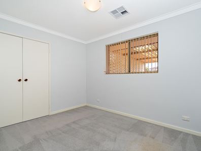 10A Briggs Court, Beaconsfield WA 6162