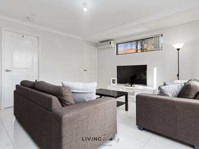 Room/4  2 35 Stannard Street, Bentley WA 6102