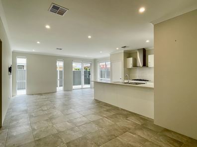 19 Balmain Loop, Harrisdale WA 6112
