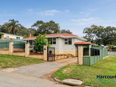 18 Travers Gardens, Kelmscott WA 6111