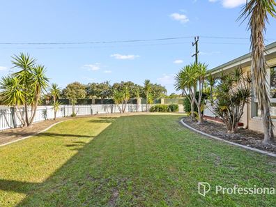55 Curlington Crescent, Balga WA 6061