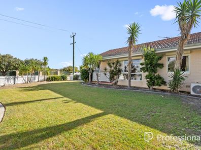 55 Curlington Crescent, Balga WA 6061