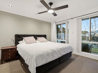 5 Tide Way, Singleton WA 6175