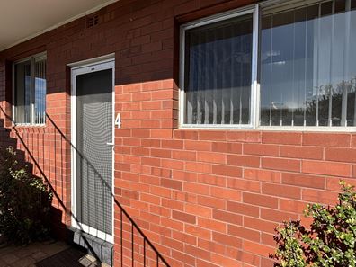 4/34 North Beach  Road, North Beach WA 6020