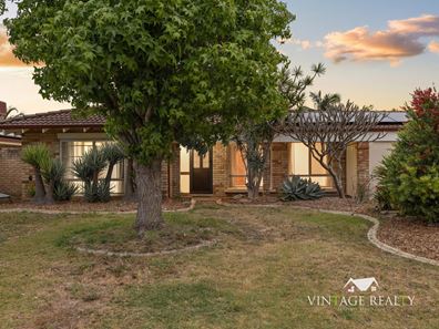 15 Endeavour Court, Thornlie WA 6108