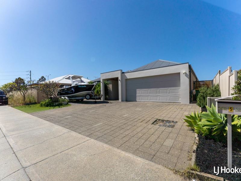 5 Alaska Crescent, Southern River WA 6110