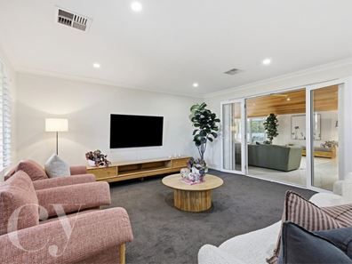 12 Farrell Place, Noranda WA 6062