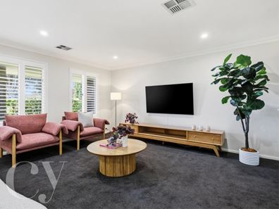 12 Farrell Place, Noranda WA 6062